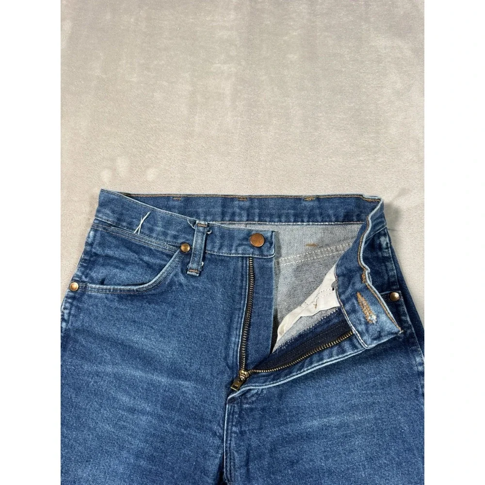 Vintage 80s Wrangler 13mwz Cowboy Cut Jeans Size 26x32 Blue Western MADE IN USA